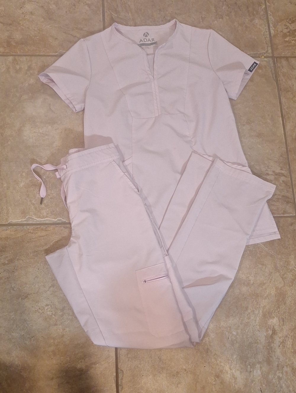 Adar Light Pink Women's Scrub Top & Pants Set XXS